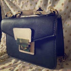 Small crossbody purse